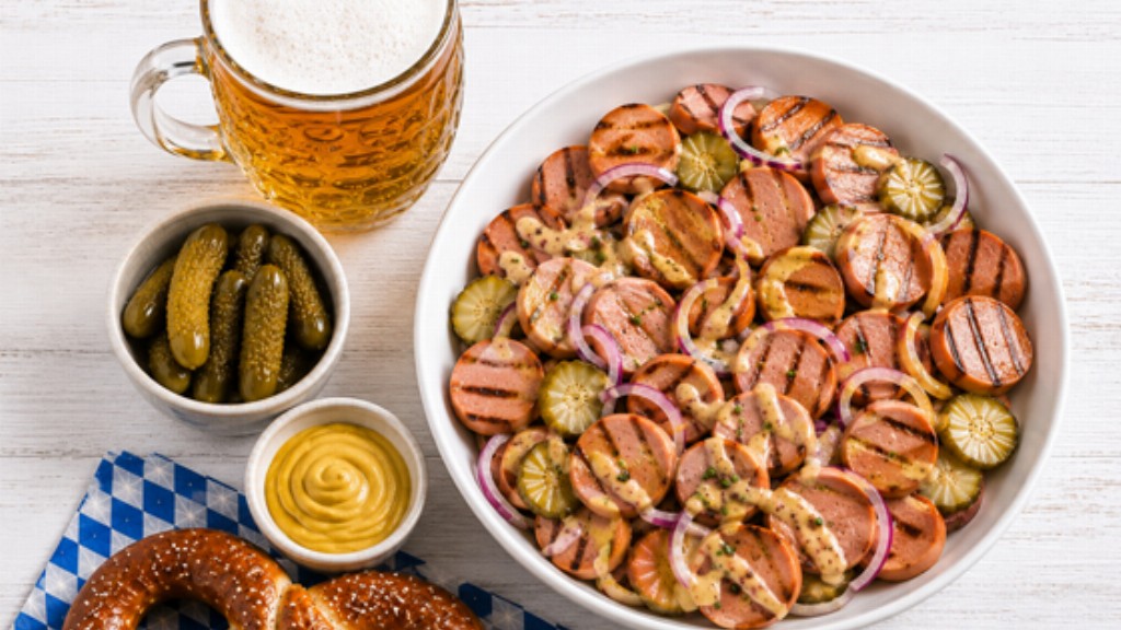 Wurstsalat dell'Oktoberfest: l'insalata di würstel, cetrioli e senape - insalata-wurstl-cetrioli-senape