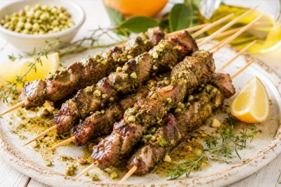 Arrosticini di scottona marinati al pistacchio - arrosticini-pistacchio