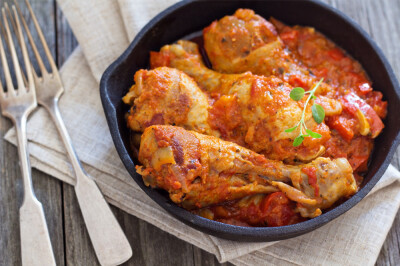 Fusi di pollo al vino rosso e sugo - Fusi-pollo-vino-rosso-sugo