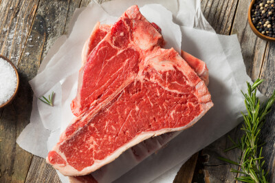 Bistecca con osso di bovino adulto - bistecca-bovino-carne