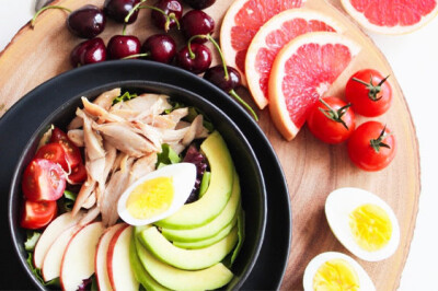 Poke bowl con pollo e frutta - poke-bowl-pollo-frutta