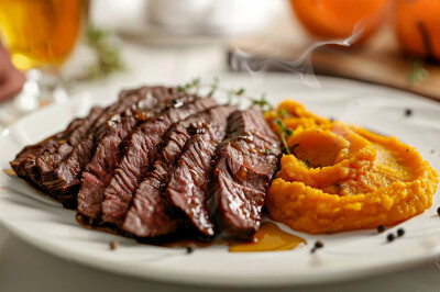 Tagliata di bovino con purè di zucca e miele - tagliata-bovino-con-pure-di-zucca-emiele